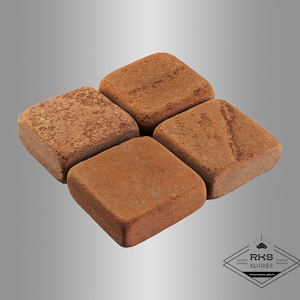 Брусчатка галтованная из песчаника "Нубиец" 100х100х40