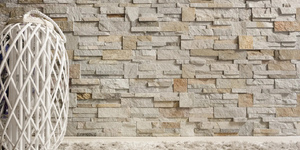 Бежевые каменные стены в интерьере 3D панели RKS SLATE Кварцит Beige Slate купить (2)