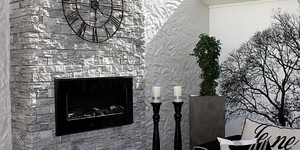 Камин из камня фото 3D панели RKS SLATE Гранит Sesame Grey Country купить с доставкой