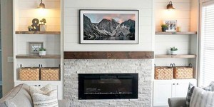 Отделка фасада камина из каменной 3D панели RKS SLATE Кварцит White Quartz Classic фото готового камина (6)