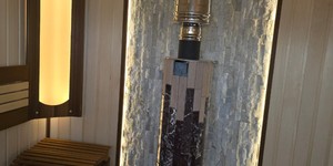 Камень для бани 3D панели из натурального камня Кварцит Beige Quartz Classic от бренда  RKS SLATE фото результата монтажа